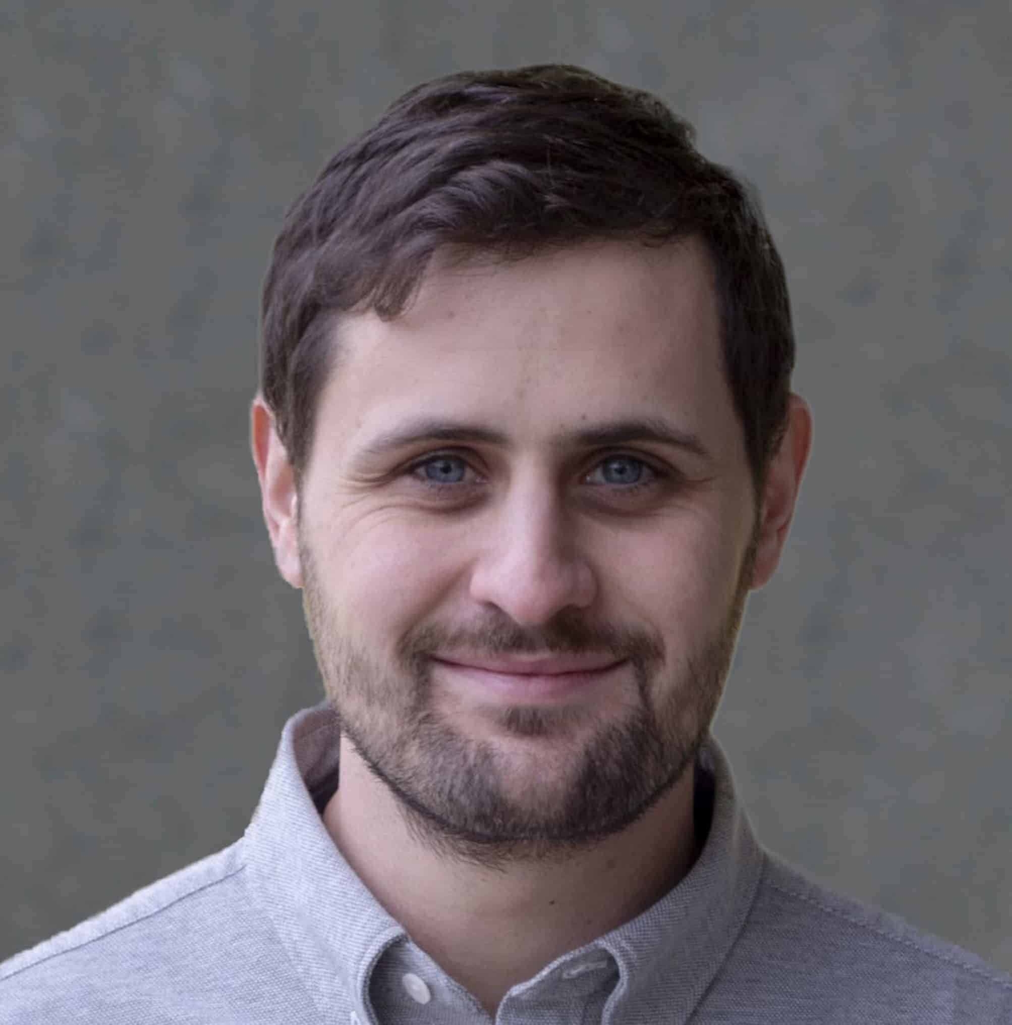 Deron Caplan 8 442e7eb8